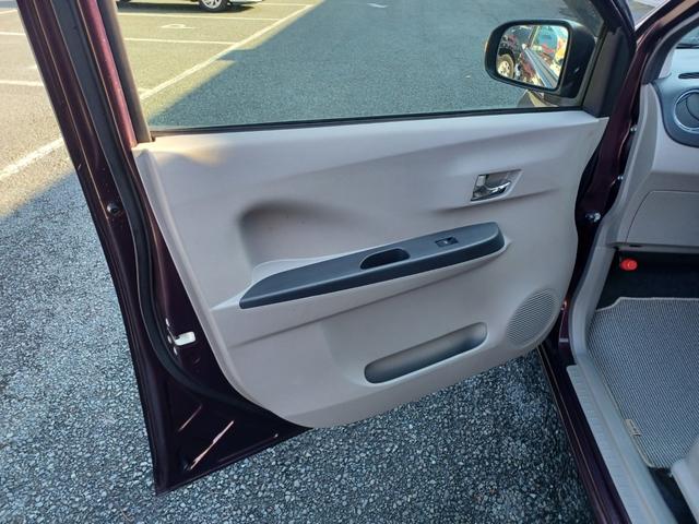 ミライース Ｇ　ワンオーナー　ナビ　ワンセグテレビ　ＤＶＤ再生　シートリフター　革ハンドル　アイドリングストップ　横滑り防止　オートエアコン（34枚目）