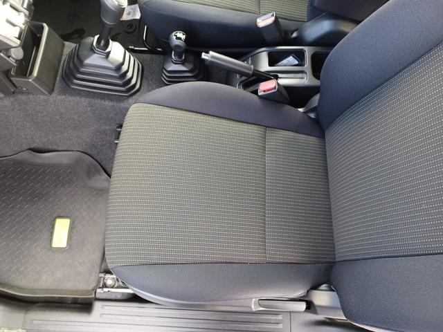ジムニーシエラ ＪＣ　５速マニュアル・シートヒーター・ミラーヒーター・クルーズコントロール・横滑り防止機能・マッドガード・アイドリングストップ・ＣＤオーディオ（28枚目）
