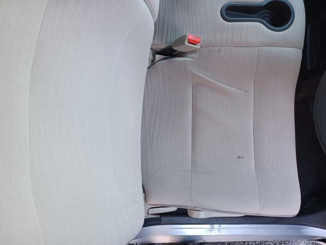 キューブ １５Ｘ　ＦＯＵＲ　４ＷＤ・車検整備付き（36枚目）