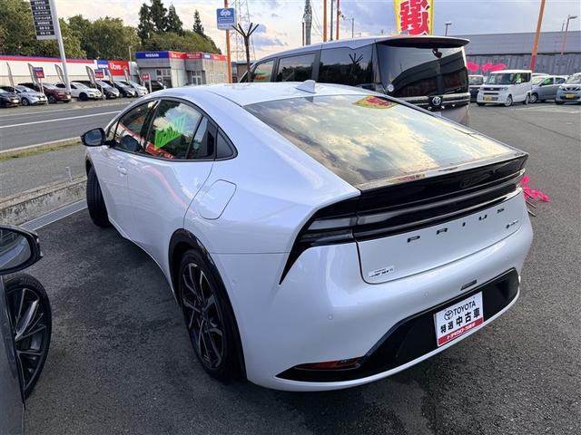 プリウス Z 寒冷地 衝突被害軽減システム メモリーナビ バックカメラ フルセグ 革シート LEDヘッドランプ アルミホイール スマートキー オートクルーズコントロール ETC 盗難防止装置 キーレス ハイブリッド(7枚目)