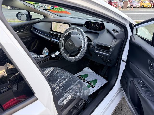 プリウス Z 寒冷地 衝突被害軽減システム メモリーナビ バックカメラ フルセグ 革シート LEDヘッドランプ アルミホイール スマートキー オートクルーズコントロール ETC 盗難防止装置 キーレス ハイブリッド(15枚目)