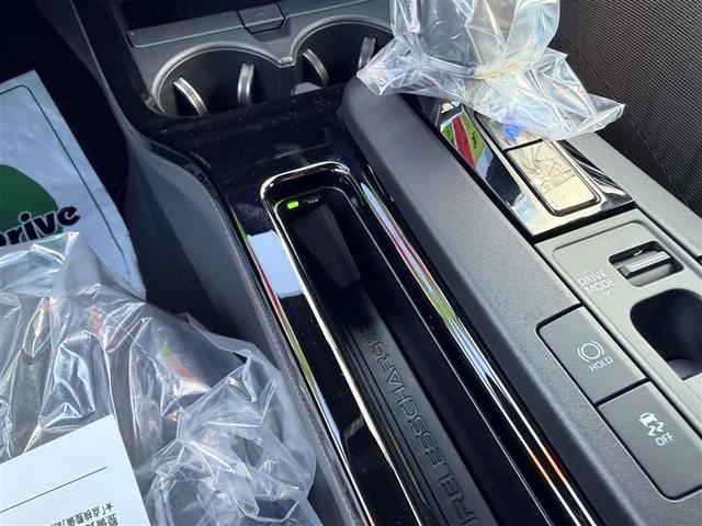 プリウス Z 寒冷地 衝突被害軽減システム メモリーナビ バックカメラ フルセグ 革シート LEDヘッドランプ アルミホイール スマートキー オートクルーズコントロール ETC 盗難防止装置 キーレス ハイブリッド(33枚目)