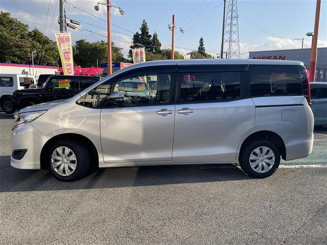 ノア Ｘ　４ＷＤ　衝突被害軽減システム　メモリーナビ　バックカメラ　電動スライドドア　ワンセグ　ＬＥＤヘッドランプ　後席モニター　オートクルーズコントロール　アイドリングストップ　ＥＴＣ　盗難防止装置　キーレス（2枚目）