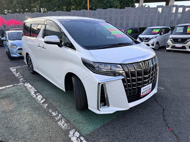 アルファード ２．５Ｓ　Ｃパッケージ　４ＷＤ　衝突被害軽減システム　メモリーナビ　バックカメラ　両側電動スライド　フルセグ　ＬＥＤヘッドランプ　アルミホイール　スマートキー　オートクルーズコントロール　ＥＴＣ　盗難防止装置　キーレス（3枚目）