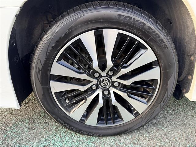 アルファード ２．５Ｓ　Ｃパッケージ　４ＷＤ　衝突被害軽減システム　メモリーナビ　バックカメラ　両側電動スライド　フルセグ　ＬＥＤヘッドランプ　アルミホイール　スマートキー　オートクルーズコントロール　ＥＴＣ　盗難防止装置　キーレス（10枚目）