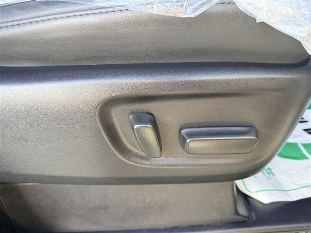 アルファード ２．５Ｓ　Ｃパッケージ　４ＷＤ　衝突被害軽減システム　メモリーナビ　バックカメラ　両側電動スライド　フルセグ　ＬＥＤヘッドランプ　アルミホイール　スマートキー　オートクルーズコントロール　ＥＴＣ　盗難防止装置　キーレス（15枚目）