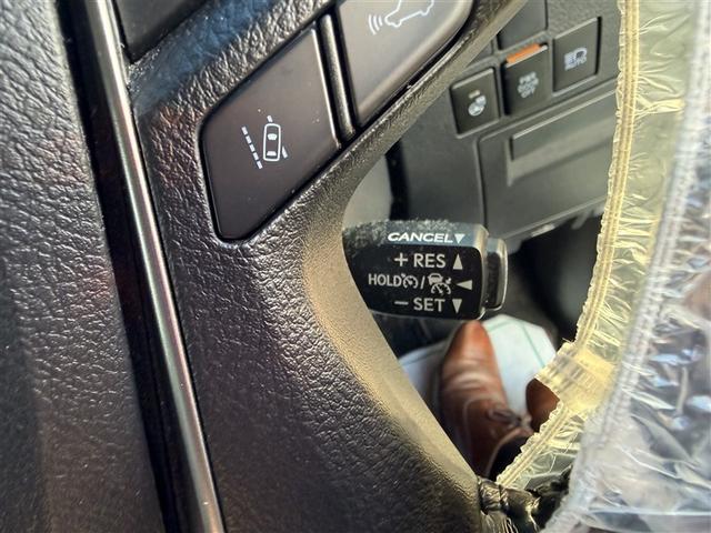 アルファード ２．５Ｓ　Ｃパッケージ　４ＷＤ　衝突被害軽減システム　メモリーナビ　バックカメラ　両側電動スライド　フルセグ　ＬＥＤヘッドランプ　アルミホイール　スマートキー　オートクルーズコントロール　ＥＴＣ　盗難防止装置　キーレス（17枚目）