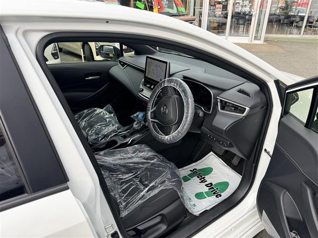 カローラスポーツ ハイブリッドＧ　寒冷地　衝突被害軽減システム　メモリーナビ　バックカメラ　フルセグ　ＬＥＤヘッドランプ　アルミホイール　スマートキー　オートクルーズコントロール　アイドリングストップ　ＥＴＣ　盗難防止装置　キーレス（15枚目）