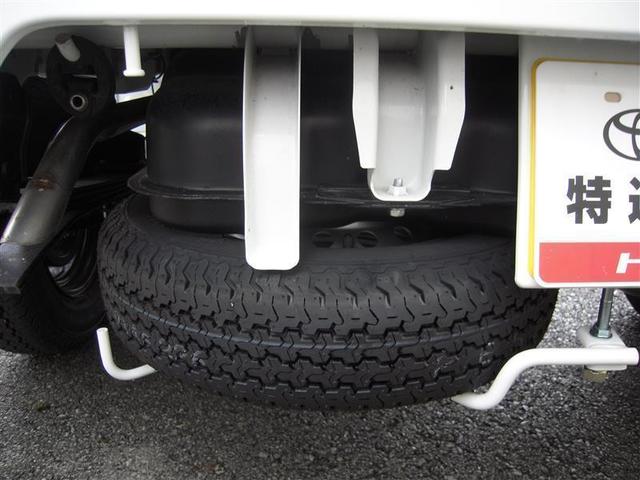 キャリイトラック ＫＣエアコン・パワステ農繁仕様　４ＷＤ　衝突被害軽減システム　ＬＥＤヘッドランプ　キーレス　横滑り防止機能（11枚目）