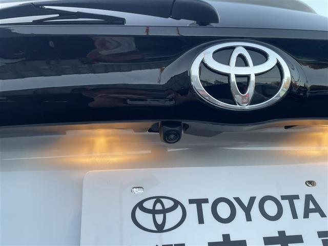 ヤリス ハイブリッドX 4WD 寒冷地 衝突被害軽減システム バックカメラ HIDヘッドライト スマートキー オートクルーズコントロール ETC 盗難防止装置 キーレス 横滑り防止機能 ハイブリッド(7枚目)