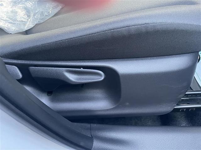 ヤリス ハイブリッドX 4WD 寒冷地 衝突被害軽減システム バックカメラ HIDヘッドライト スマートキー オートクルーズコントロール ETC 盗難防止装置 キーレス 横滑り防止機能 ハイブリッド(19枚目)