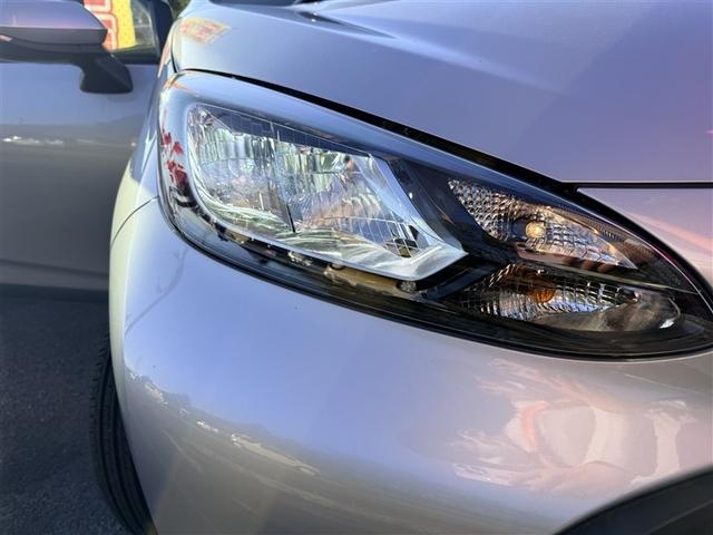 アクア X 4WD 寒冷地 衝突被害軽減システム バックカメラ LEDヘッドランプ スマートキー オートクルーズコントロール 盗難防止装置 キーレス 横滑り防止機能 ハイブリッド(10枚目)