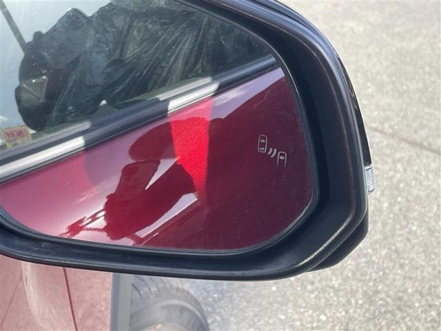 カローラクロス ハイブリッド　Ｚ　４ＷＤ　寒冷地　衝突被害軽減システム　メモリーナビ　バックカメラ　フルセグ　ＬＥＤヘッドランプ　アルミホイール　スマートキー　オートクルーズコントロール　ＥＴＣ　盗難防止装置　電動シート　キーレス（16枚目）