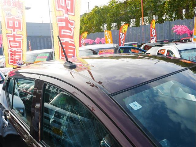 ミライース Ｌ　ＳＡＩＩＩ　４ＷＤ　衝突被害軽減システム　アイドリングストップ　キーレス　横滑り防止機能（3枚目）