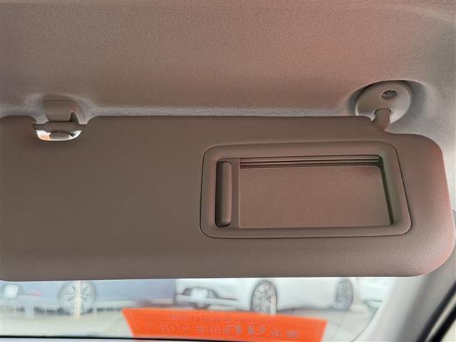 アクア Ｘ　４ＷＤ　寒冷地　衝突被害軽減システム　バックカメラ　ＬＥＤヘッドランプ　スマートキー　オートクルーズコントロール　盗難防止装置　キーレス　横滑り防止機能　ハイブリッド（28枚目）