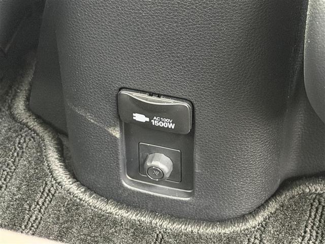 アクア Ｘ　４ＷＤ　寒冷地　衝突被害軽減システム　バックカメラ　ＬＥＤヘッドランプ　スマートキー　オートクルーズコントロール　盗難防止装置　キーレス　横滑り防止機能　ハイブリッド（37枚目）