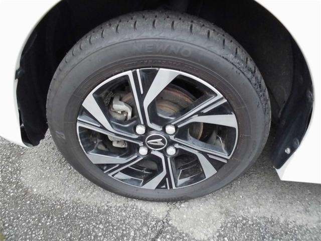 タント カスタムＸ　４ＷＤ　衝突被害軽減システム　メモリーナビ　バックカメラ　両側電動スライド　ワンセグ　ＬＥＤヘッドランプ　アルミホイール　スマートキー　盗難防止装置　キーレス　横滑り防止機能　ベンチシート（4枚目）