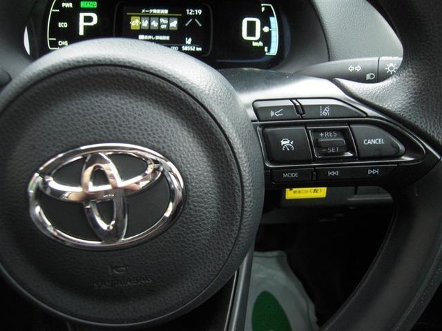 アクア Ｘ　４ＷＤ　衝突被害軽減システム　バックカメラ　スマートキー　盗難防止装置　キーレス　横滑り防止機能　ハイブリッド（31枚目）