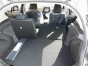 後席を倒すことで広々としたラゲージスペースを確保できます。