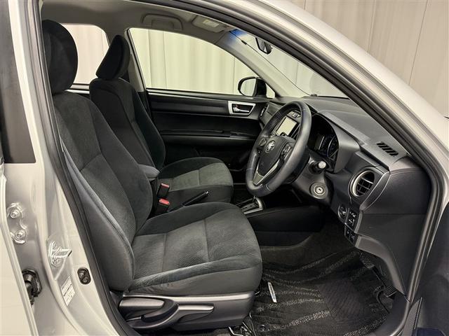 カローラアクシオ ハイブリッドＧ　寒冷地　メモリーナビ　ワンセグ　アルミホイール　ハイブリッド（8枚目）