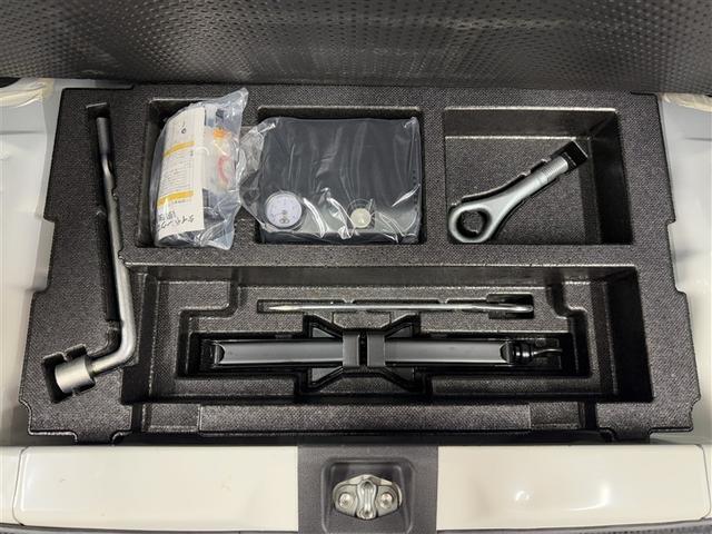 ミライース Ｘｆ　４ＷＤ　アルミホイール　アイドリングストップ　キーレス（18枚目）