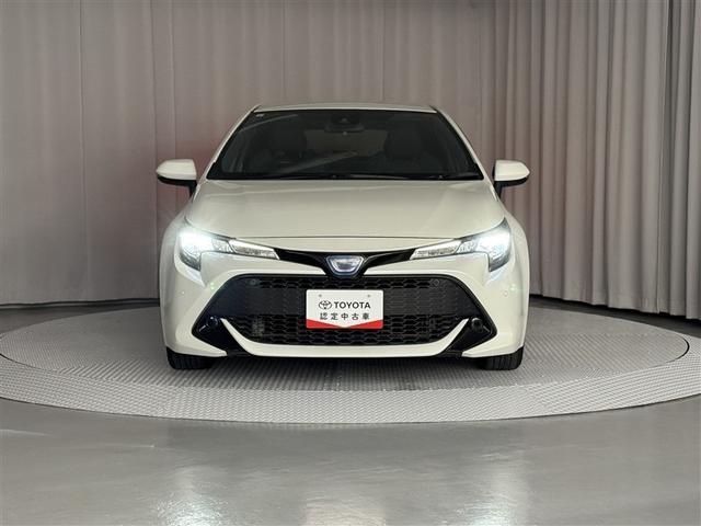 カローラスポーツ ハイブリッドＧ　Ｘ　寒冷地　衝突被害軽減システム　メモリーナビ　バックカメラ　フルセグ　ＬＥＤヘッドランプ　アルミホイール　スマートキー　オートクルーズコントロール　ＥＴＣ　盗難防止装置　キーレス　横滑り防止機能（3枚目）