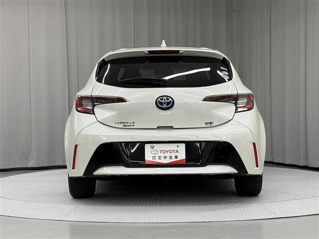 カローラスポーツ ハイブリッドＧ　Ｘ　寒冷地　衝突被害軽減システム　メモリーナビ　バックカメラ　フルセグ　ＬＥＤヘッドランプ　アルミホイール　スマートキー　オートクルーズコントロール　ＥＴＣ　盗難防止装置　キーレス　横滑り防止機能（6枚目）