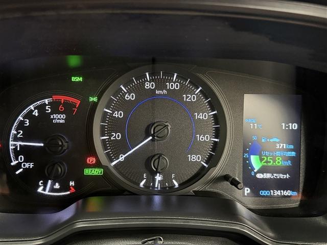 カローラスポーツ ハイブリッドＧ　Ｘ　寒冷地　衝突被害軽減システム　メモリーナビ　バックカメラ　フルセグ　ＬＥＤヘッドランプ　アルミホイール　スマートキー　オートクルーズコントロール　ＥＴＣ　盗難防止装置　キーレス　横滑り防止機能（33枚目）