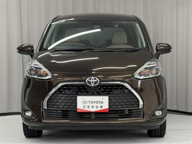 シエンタ Ｘ　４ＷＤ　衝突被害軽減システム　メモリーナビ　バックカメラ　電動スライドドア　フルセグ　ＬＥＤヘッドランプ　アルミホイール　キーレス　横滑り防止機能　３列シート　乗車定員６人　ワンオーナー（2枚目）