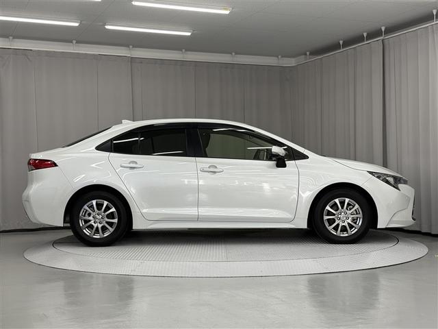 カローラ Ｇ　寒冷地　衝突被害軽減システム　バックカメラ　フルセグ　ＬＥＤヘッドランプ　アルミホイール　スマートキー　オートクルーズコントロール　ＥＴＣ　盗難防止装置　キーレス　横滑り防止機能　ワンオーナー（8枚目）