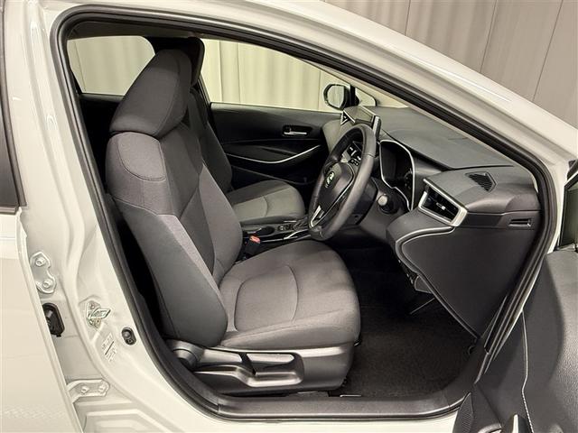 カローラ Ｇ　寒冷地　衝突被害軽減システム　バックカメラ　フルセグ　ＬＥＤヘッドランプ　アルミホイール　スマートキー　オートクルーズコントロール　ＥＴＣ　盗難防止装置　キーレス　横滑り防止機能　ワンオーナー（10枚目）