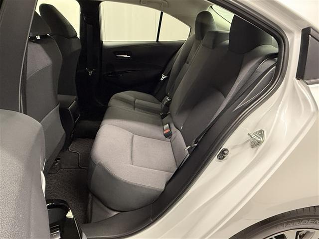 カローラ Ｇ　寒冷地　衝突被害軽減システム　バックカメラ　フルセグ　ＬＥＤヘッドランプ　アルミホイール　スマートキー　オートクルーズコントロール　ＥＴＣ　盗難防止装置　キーレス　横滑り防止機能　ワンオーナー（13枚目）