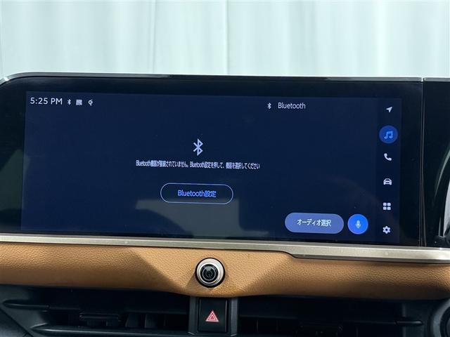 クラウンクロスオーバー ＲＳアドバンスド　４ＷＤ　寒冷地　衝突被害軽減システム　革シート　アルミホイール　ハイブリッド（18枚目）