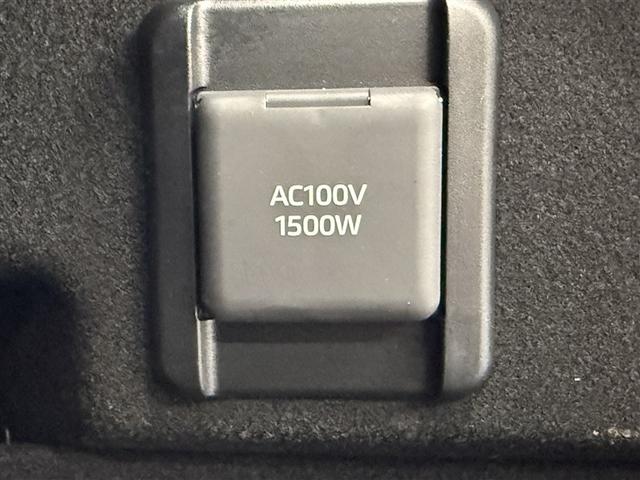 クラウンクロスオーバー ＲＳアドバンスド　４ＷＤ　寒冷地　衝突被害軽減システム　革シート　アルミホイール　ハイブリッド（23枚目）