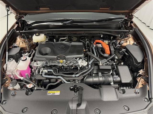 クラウンクロスオーバー Ｇアドバンスド　４ＷＤ　寒冷地　衝突被害軽減システム　バックカメラ　フルセグ　ＬＥＤヘッドランプ　アルミホイール　スマートキー　オートクルーズコントロール　ＥＴＣ　盗難防止装置　電動シート　キーレス　横滑り防止機能（34枚目）