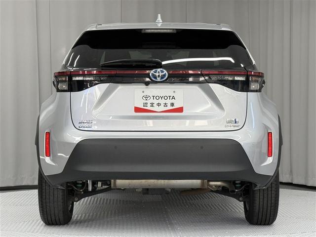 ヤリスクロス ハイブリッドG 4WD 寒冷地 衝突被害軽減システム メモリーナビ バックカメラ アルミホイール スマートキー オートクルーズコントロール ETC 盗難防止装置 キーレス 横滑り防止機能 ハイブリッド(5枚目)