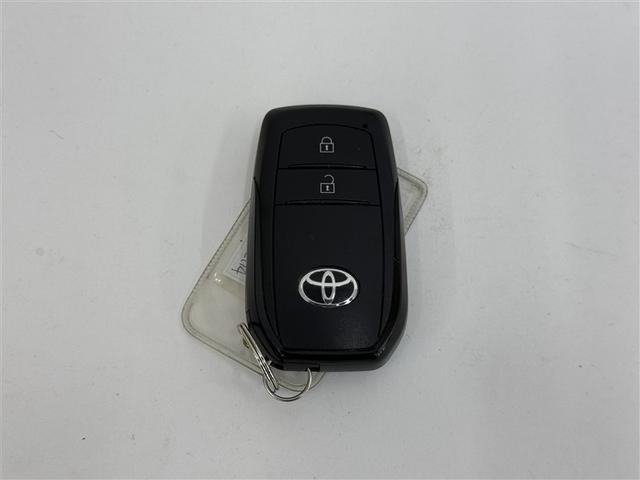 ヤリスクロス ハイブリッドG 4WD 寒冷地 衝突被害軽減システム メモリーナビ バックカメラ アルミホイール スマートキー オートクルーズコントロール ETC 盗難防止装置 キーレス 横滑り防止機能 ハイブリッド(32枚目)