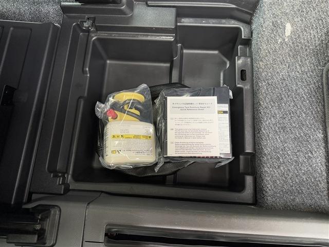 シエンタ DICE-G 4WD 寒冷地 メモリーナビ 電動スライドドア フルセグ HIDヘッドライト アルミホイール ETC キーレス 3列シート 乗車定員7人(24枚目)