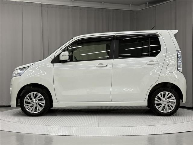 ワゴンＲスティングレー Ｘ　４ＷＤ　衝突被害軽減システム　メモリーナビ　バックカメラ　フルセグ　ＨＩＤヘッドライト　アルミホイール　スマートキー　アイドリングストップ　ＥＴＣ　盗難防止装置　キーレス　横滑り防止機能　ベンチシート（4枚目）