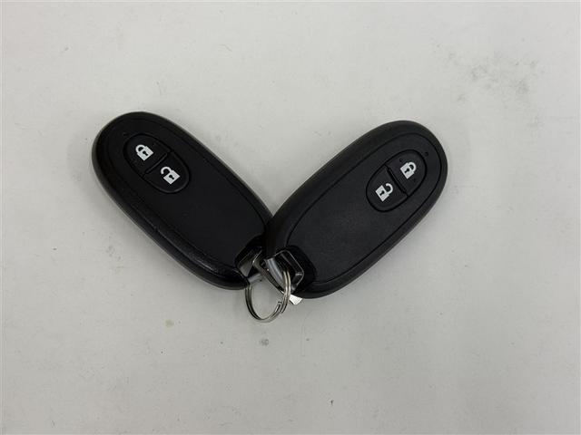 ワゴンＲスティングレー Ｘ　４ＷＤ　衝突被害軽減システム　メモリーナビ　バックカメラ　フルセグ　ＨＩＤヘッドライト　アルミホイール　スマートキー　アイドリングストップ　ＥＴＣ　盗難防止装置　キーレス　横滑り防止機能　ベンチシート（32枚目）