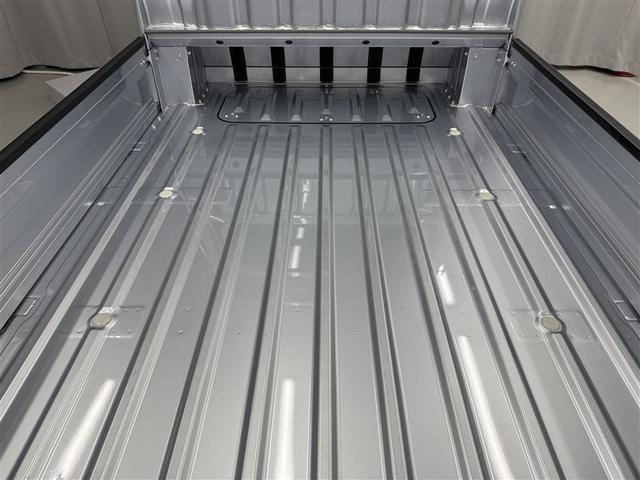 ハイゼットトラック ジャンボエクストラ 4WD 衝突被害軽減システム メモリーナビ バックカメラ 5速マニュアル ワンセグ LEDヘッドランプ アルミホイール スマートキー アイドリングストップ 盗難防止装置 キーレス 横滑り防止機能(13枚目)