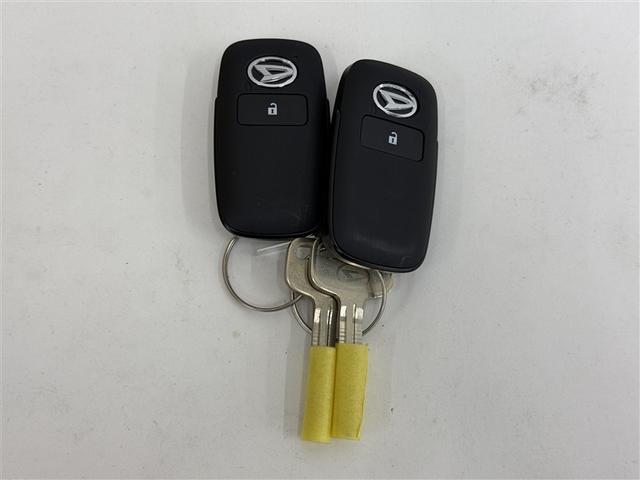 ハイゼットトラック ジャンボエクストラ 4WD 衝突被害軽減システム メモリーナビ バックカメラ 5速マニュアル ワンセグ LEDヘッドランプ アルミホイール スマートキー アイドリングストップ 盗難防止装置 キーレス 横滑り防止機能(27枚目)