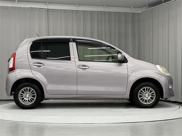 パッソ X 4WD メモリーナビ ワンセグ アルミホイール キーレス 横滑り防止機能 ベンチシート(6枚目)