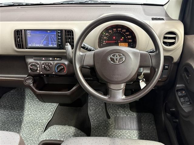 パッソ X 4WD メモリーナビ ワンセグ アルミホイール キーレス 横滑り防止機能 ベンチシート(7枚目)