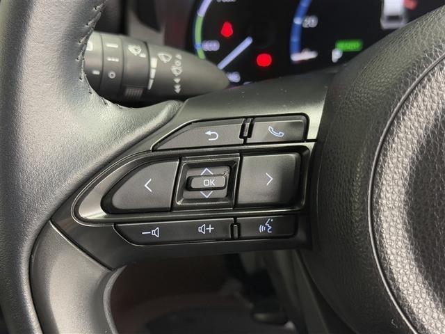 ヤリスクロス ハイブリッドZ 4WD 衝突被害軽減システム バックカメラ LEDヘッドランプ アルミホイール スマートキー オートクルーズコントロール ETC 盗難防止装置 電動シート キーレス 横滑り防止機能 ハイブリッド(20枚目)