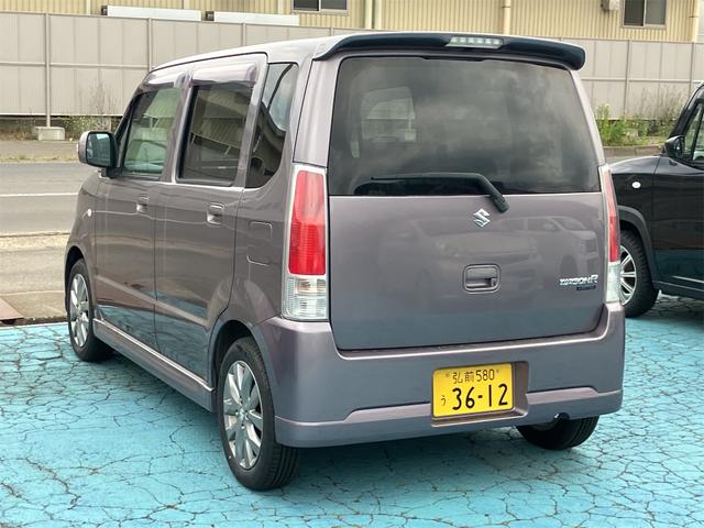 ワゴンＲ ＦＸ－Ｓリミテッド　４ＷＤ　スマートキー　電動格納ミラー　シートヒーター　ベンチシート　ＡＴ　盗難防止システム　ＣＤ　ＭＤ　アルミホイール　衝突安全ボディ　エアコン　パワーステアリング（15枚目）