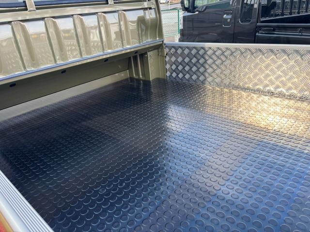ハイゼットトラック ジャンボエクストラ　４ＷＤ　ＡＴ　マットタイヤ荷台しま板加工（12枚目）