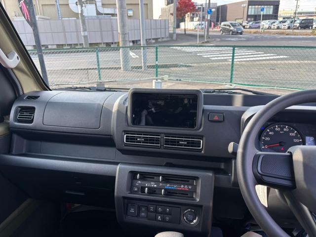 ハイゼットトラック ジャンボエクストラ　４ＷＤ　ＡＴ　マットタイヤ荷台しま板加工（13枚目）