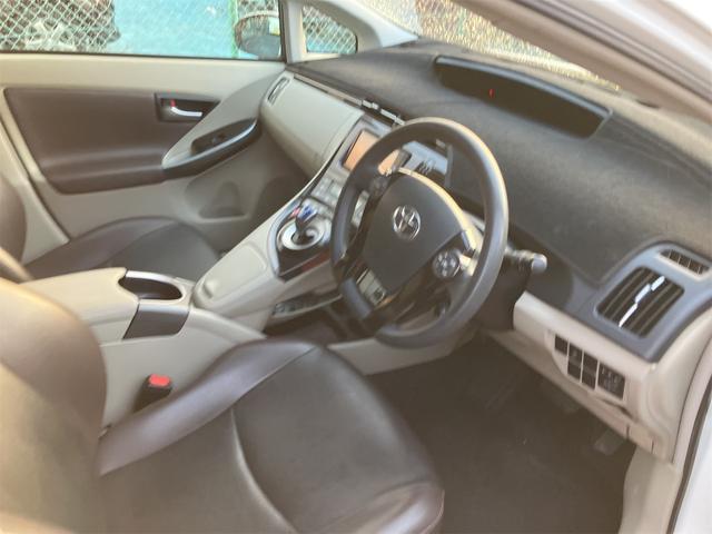 プリウス Sマイコーデ ETC モデリスタエアロ オートクルーズコントロール 全周囲カメラ アルミホイール オートライト HID CVT スマートキー 電動格納ミラー 盗難防止システム 衝突安全ボディ ABS ESC(31枚目)