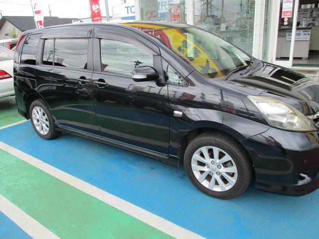 プラタナ ナビTV バックカメラ 左パワースライド 4WD(4枚目)
